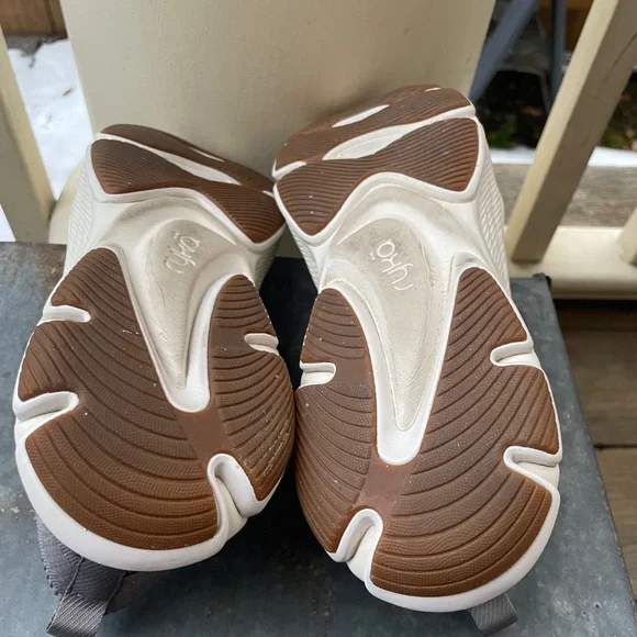 Gray Ryka Size 8M Women's Sneakers Shoes - Picture 5 of 5